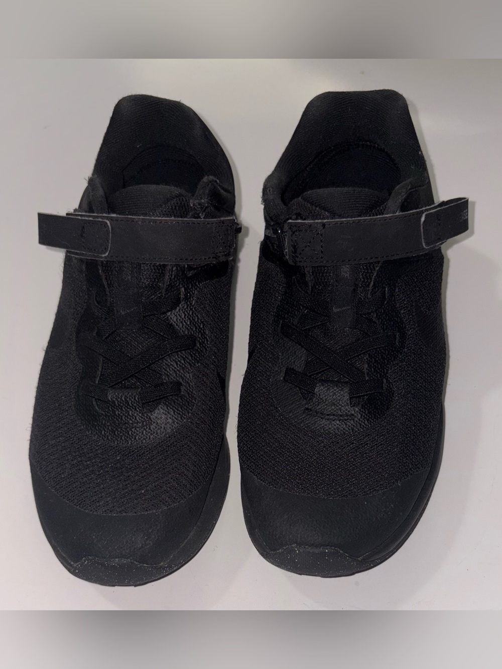 Nike Revolution 6 FlyEase Black Running Shoes Kids Size 3Y DD1114-001 Easy On